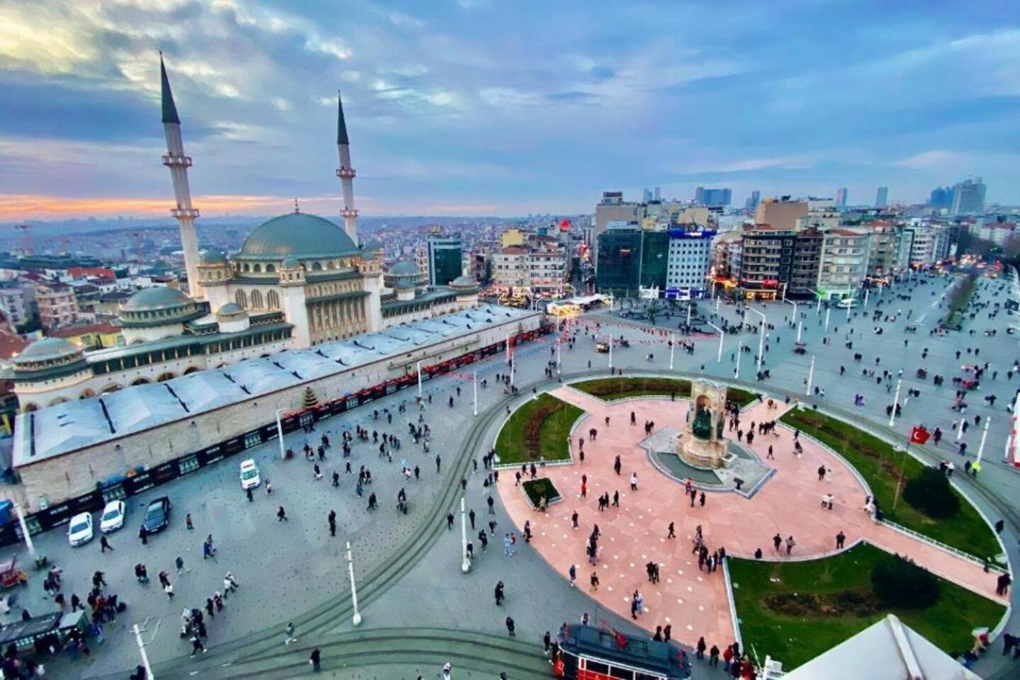 Hotel Golden Papirues Taksim Istanboel