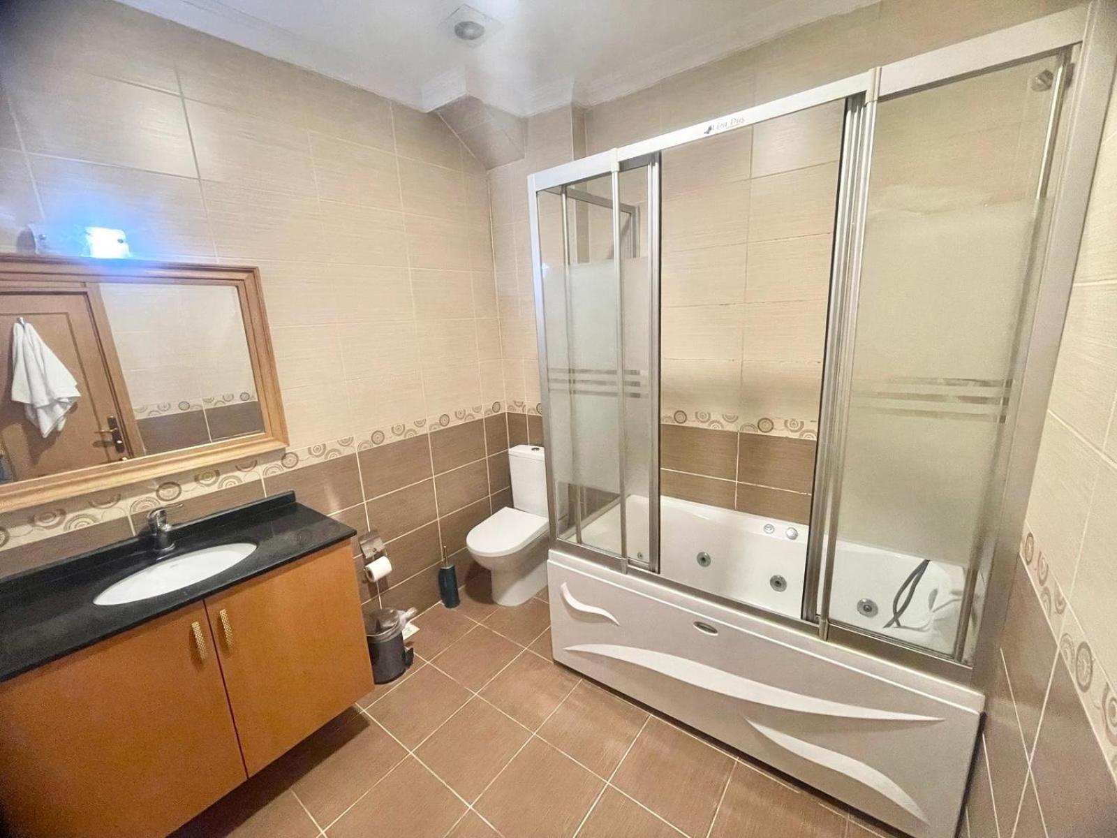 Hotel Golden Papirues Taksim 3*