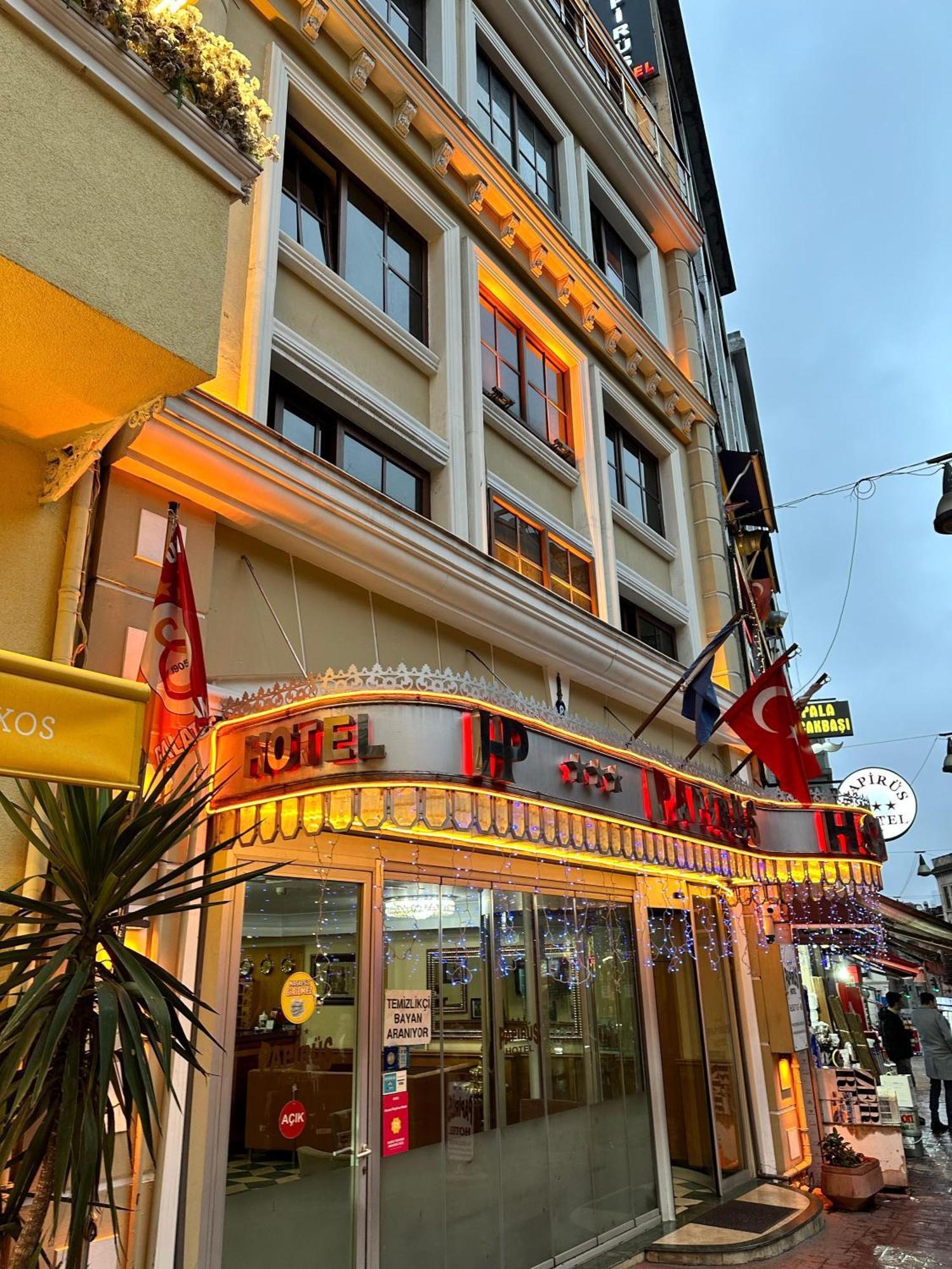 Hotel Golden Papirues Taksim